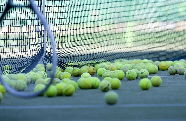 Tennishalle Symbolfoto